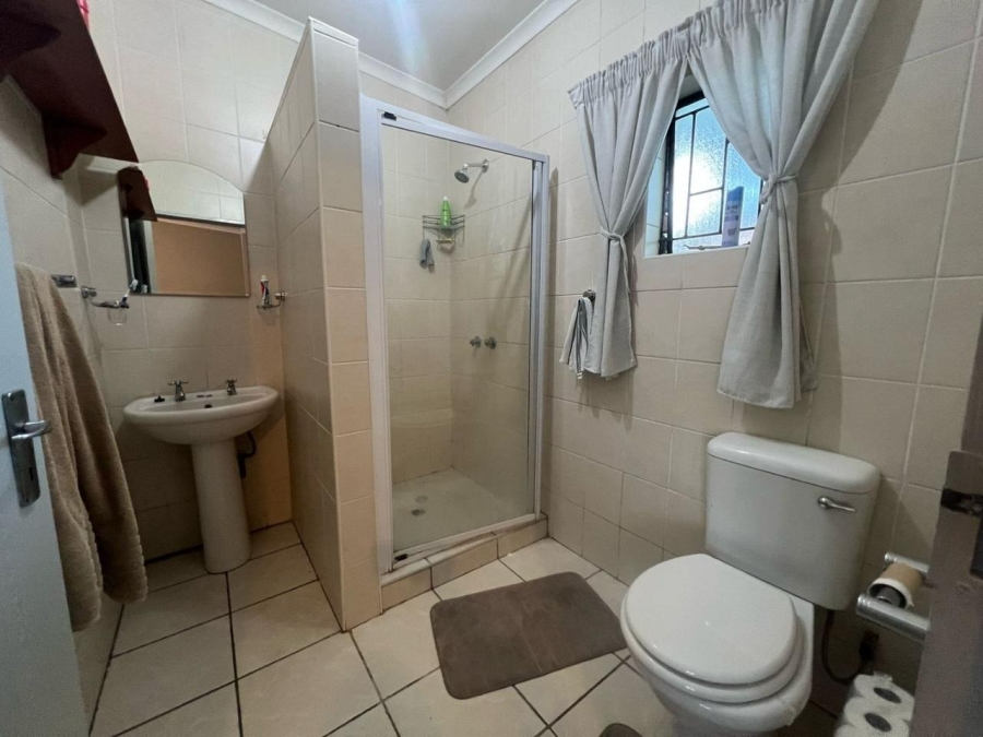 7 Bedroom Property for Sale in Van Der Hoff Park North West